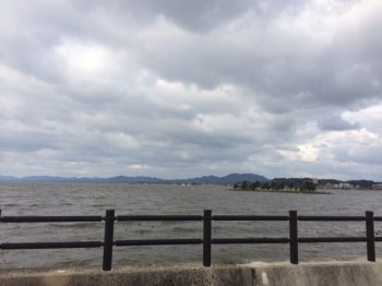 松江の湖、嫁島