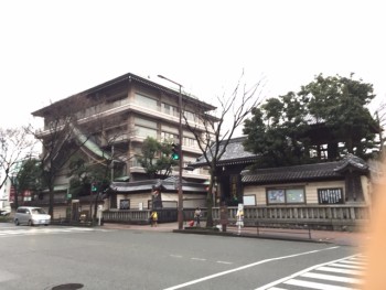 博多市祇園の萬行寺というお寺